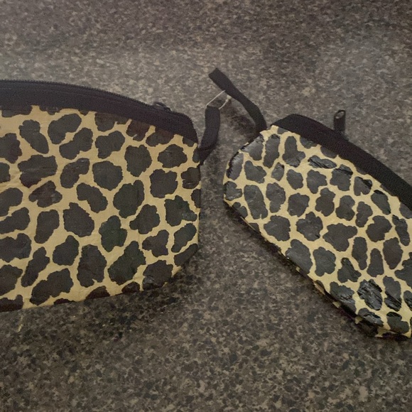 Cheetah print pouches - Picture 2 of 2